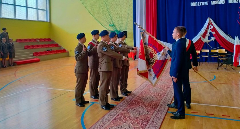 ZSOiZ w Ciechanowcu pożegnało swoich absolwentów [foto]