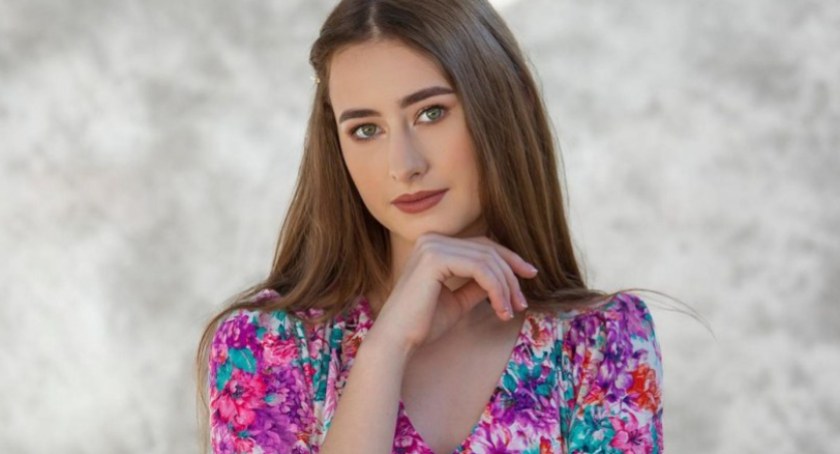 Wiktoria Wnorowska w ścisłej czołówce Miss Nastolatek Ziemi Łomżyńskiej 2022