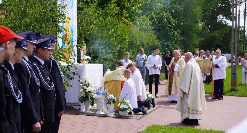 Szepietowo: Uroczysta procesja Bożego Ciała [FOTO+VIDEO]