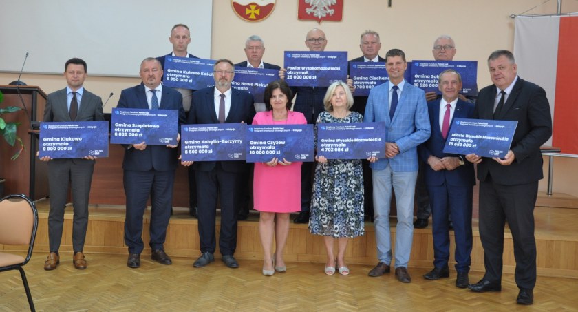 II edycja Polskiego Ładu. Samorządowcy odebrali czeki na ponad 115 mln zł