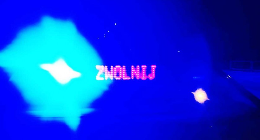 Za szybko w terenie zabudowanym. Młody kierowca stracił prawo jazdy