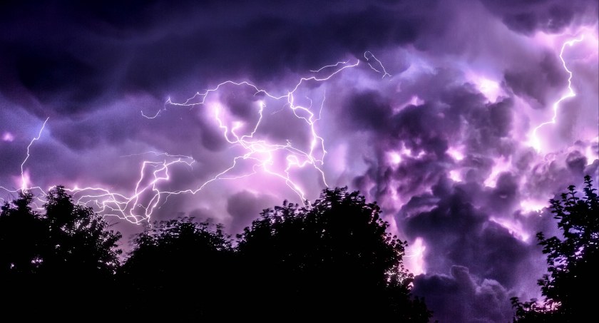 Synoptycy zapowiadają burzową sobotę