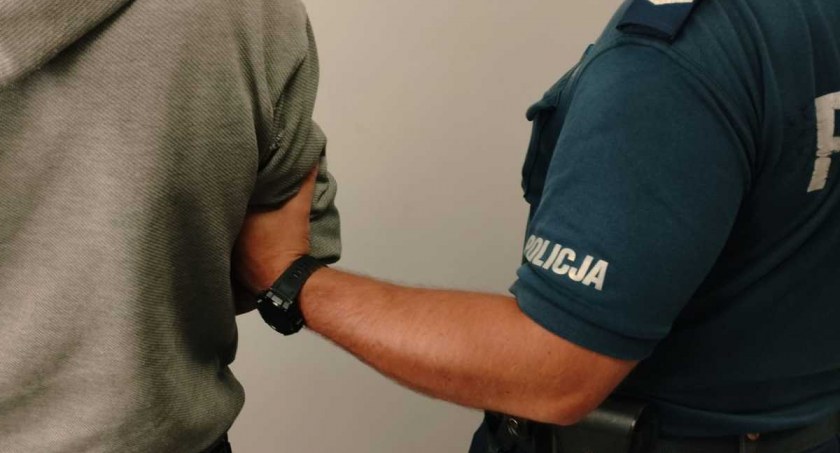 Dwóch poszukiwanych wpadło w ręce wysokomazowieckich policjantów