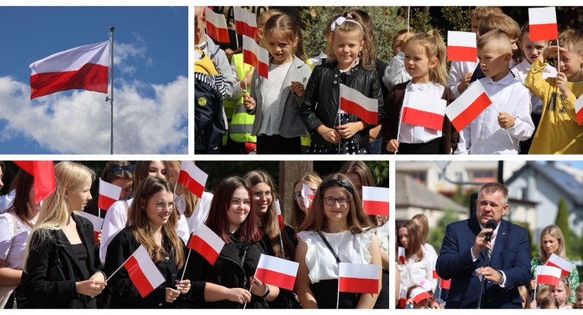 W Wysokiem Mazowieckiem zawisła flaga z programu Pod Biało-Czerwoną [FOTO+VIDEO]