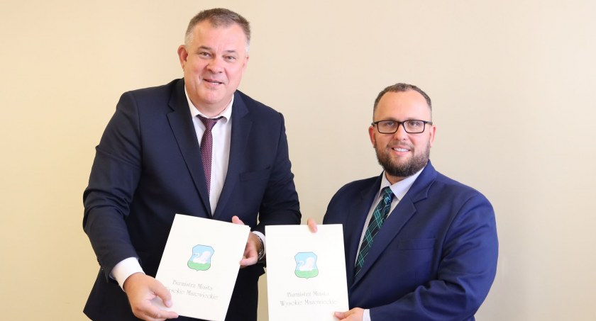 E-usługi w Urzędzie Miasta Wysokie Mazowieckie. Podpisano umowę [FOTO]