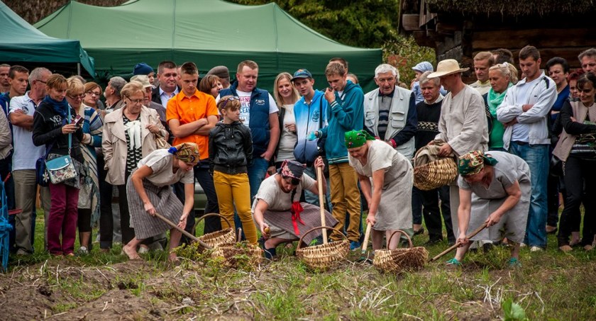 Zapraszamy na tradycyjną tłokę do Ciechanowca