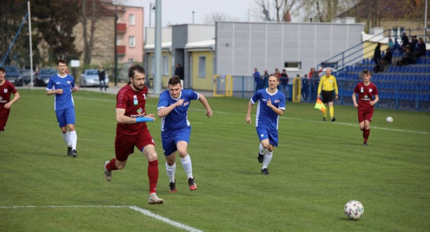 Zwycięstwa Ruchu, Sparty i Orląt. Raport z piłkarskich boisk [8 - 9 października 2022]