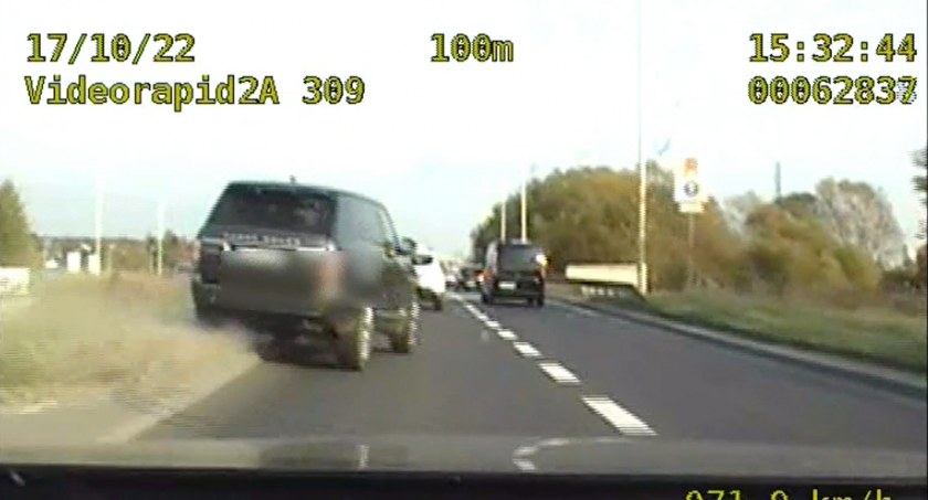 Pościg za kradzionym samochodem. Za kierownicą 25-letni Litwin [foto+video]