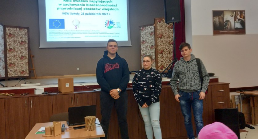 Poszerzali wiedzę na temat roli owadów [foto]