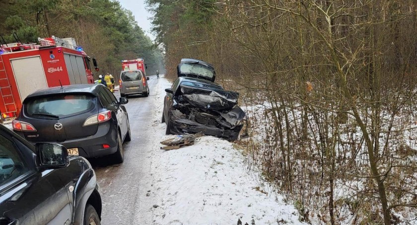 Gm. Nowe Piekuty: BWM uderzyło w Toyotę [FOTO]