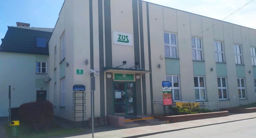 Obowiązkowy profil PUE także dla niektórych emerytów i rencistów