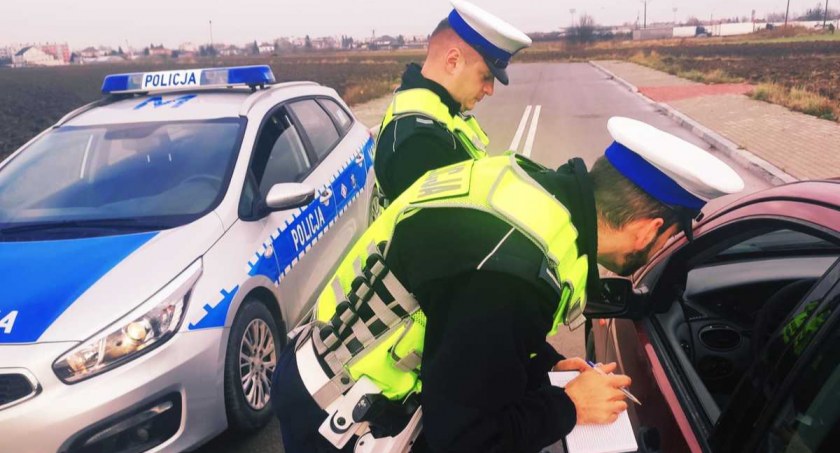 Wzmożone kontrole prędkości na wysokomazowieckich drogach [foto]