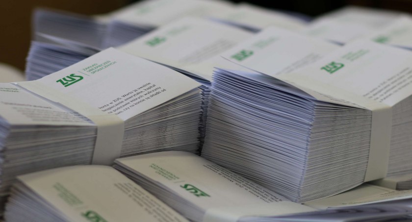ZUS rozpoczął wysyłkę rozliczeń podatkowych za 2022 rok
