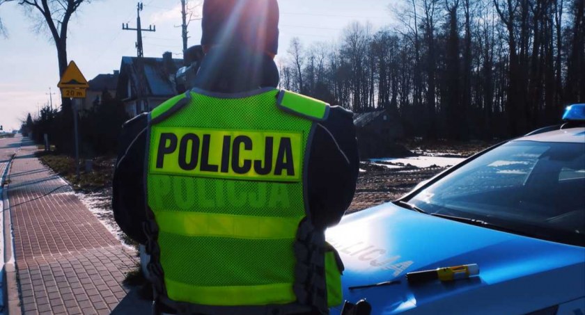 Ponad 100 km/h w terenie zabudowanym. Mieszkaniec powiatu stracił prawo jazdy