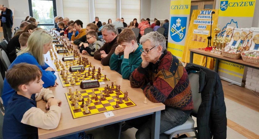 Bartosz Kotarski z Olsztyna zwycięzcą Turnieju Szachowego o Puchar Burmistrza Czyżewa [foto]