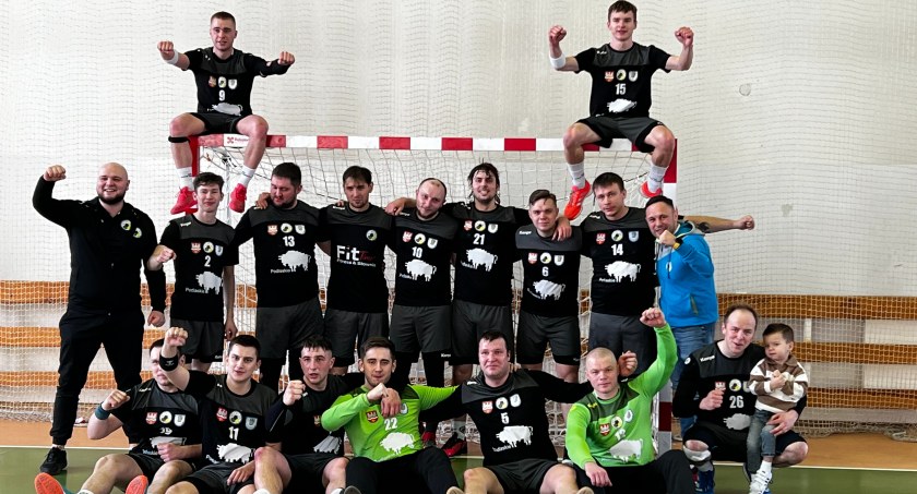 SPR Nowe Piekuty liderem. Awans do I ligi coraz bliżej!