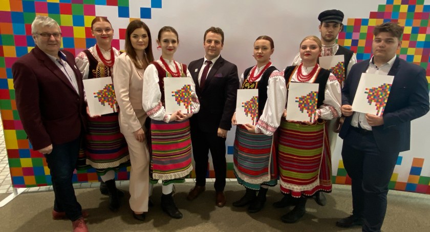 Stypendia Marszałka Województwa Podlaskiego aż dla 8 uczniów ZSOiZ w Ciechanowcu