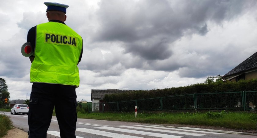 Noga z gazu. Trwa akcja Prędkość