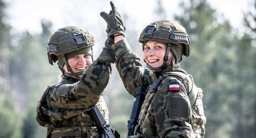 Terytorialsi na ostatniej prostej przed przysięgą wojskową w Ciechanowcu