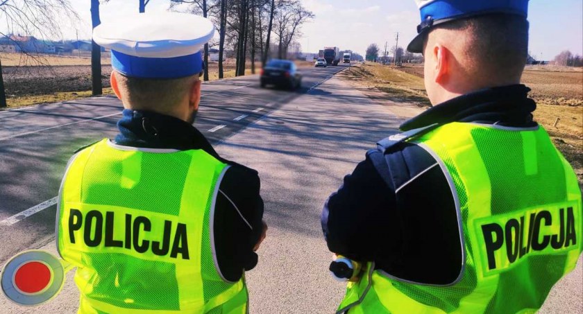 Kolejny zbyt szybki kierowca stracił prawo jazdy