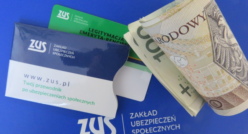 ZUS wypłaca kolejne trzynastki