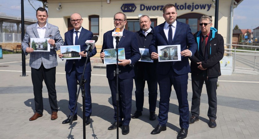Konferencja senatora Boguckiego w Szepietowie. Wiele pytań do Tuska i opozycji [VIDEO]