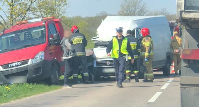 Groźny wypadek na trasie Wysokie Mazowieckie - Białystok [FOTO+aktualizacja]