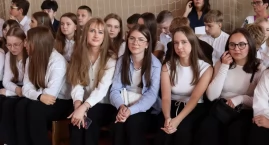 Zdjęcie przedstawia: Inauguracja roku szkolnego 2025/2026 w LO im. Króla Kazimierza Jagiellończyka w Wysokiem Mazowieckiem [FOTO]