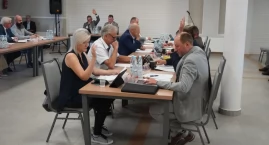 Gorąca sesja Rady Miejskiej w Czyżewie: spory o maga…