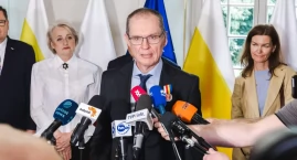 Andrzej Poczobut odznaczony przez samorząd województ&hellip;