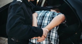 Policja zatrzymała 47-latka, który ukrywał się przed wymiarem sprawiedliwości