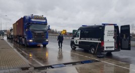 Wysokie Mazowieckie: Za ciężka ciężarówka i zmanipulowany tachograf [foto]