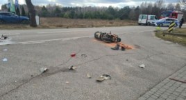 Wypadek z udziałem motorowerzysty w Ciechanowcu [FOTO]