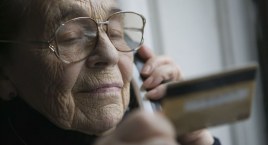 Oszuści dzwonią do seniorów! Ostrzeż swoich bliskich