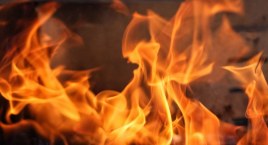 Ciechanowiec: Nocny pożar domu mieszalnego