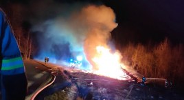 Pracowita noc wysokomazowieckiej straży. W akcji 64 strażaków [foto+video]