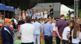 Zapraszamy na festyn dożynkowy w Kuleszach Kościelnych. Na scenie Sławomir i Szpilki