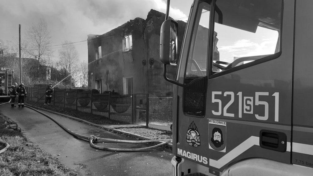 Zmarł mężczyzna, który stracił przez pożar żonę i dom