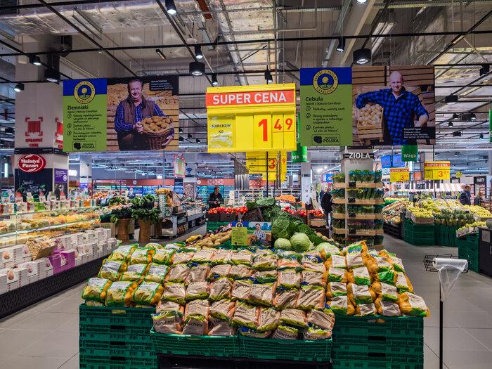 Carrefour przywiezie zakupy do domu. Zasięg e-sklepu rozszerzony o  Mysłowice