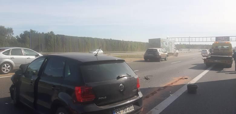 Najechał na Nissana. Jedna osoba w szpitalu