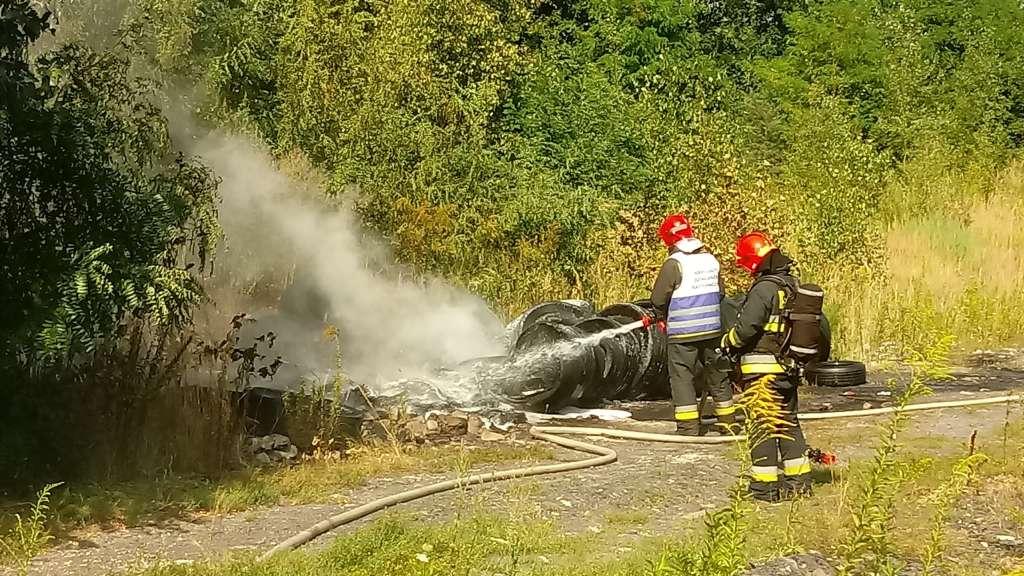 Pożar opon na Piasku