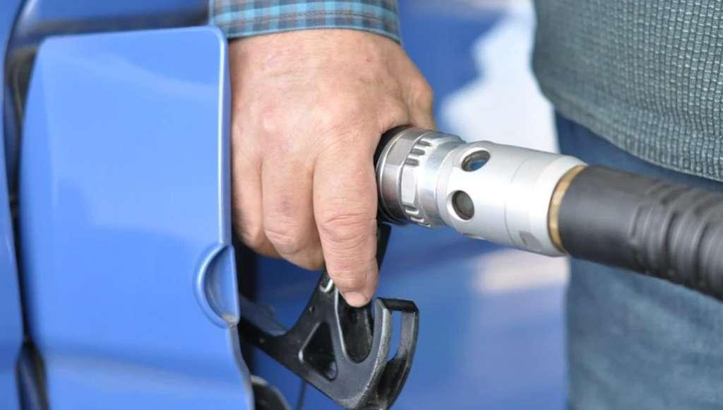 Rodzice dowożący dzieci do szkoły dołożą do transportu?