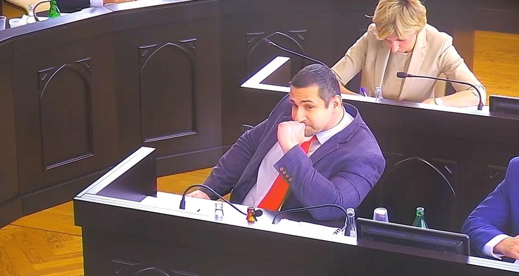 Wiceprezydent do przewodniczącego Rady Miasta: nie muszę odpowiadać na pana pytania