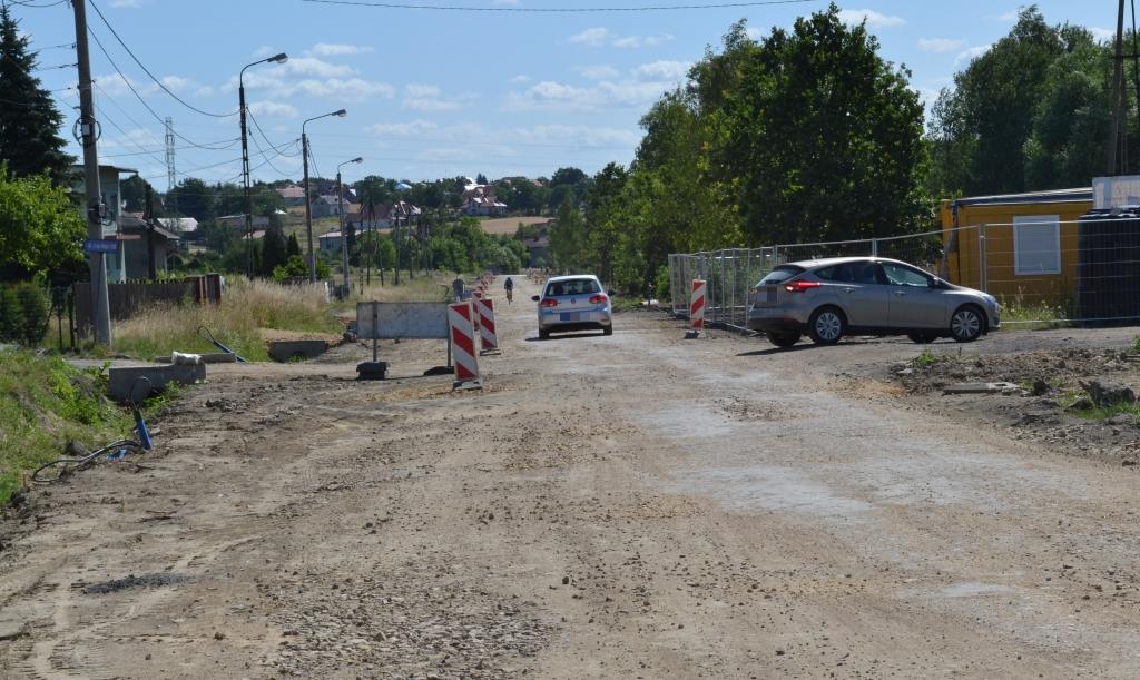 Ul. 3 Maja wciąż zamknięta. Kiedy wznowią remont?