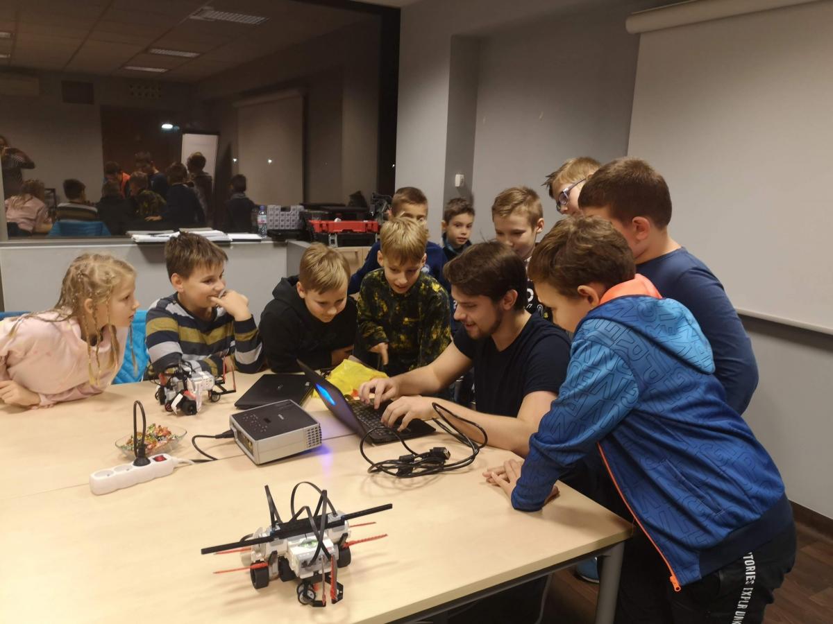 Zapisy na Legorobotykę sezon 2020/21 - zaprogramuj swoją najlepszą przyszłość