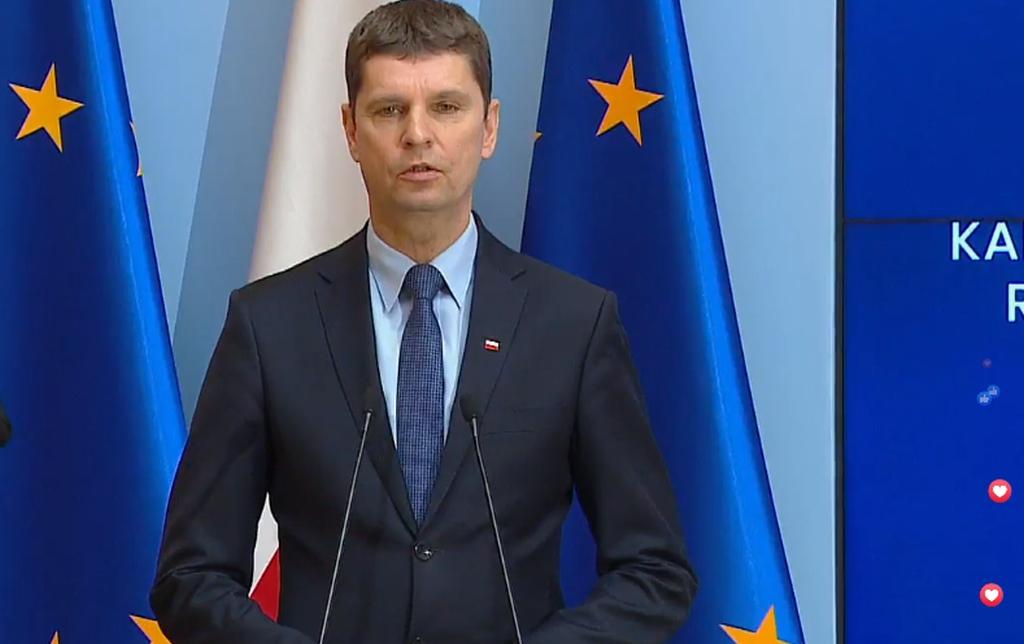 Szkoły nadal zamknięte, a matury w czerwcu