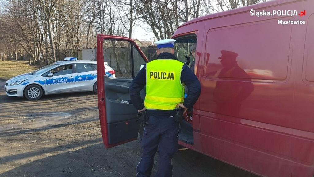 Policjanci skontrolowali ciężarówki i busy. Nie wszystkie były sprawne