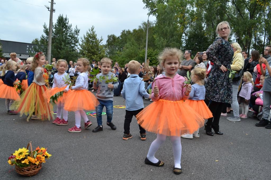 Bawili się i pomagali. Charytatywny festyn dla Martynki i Olusia