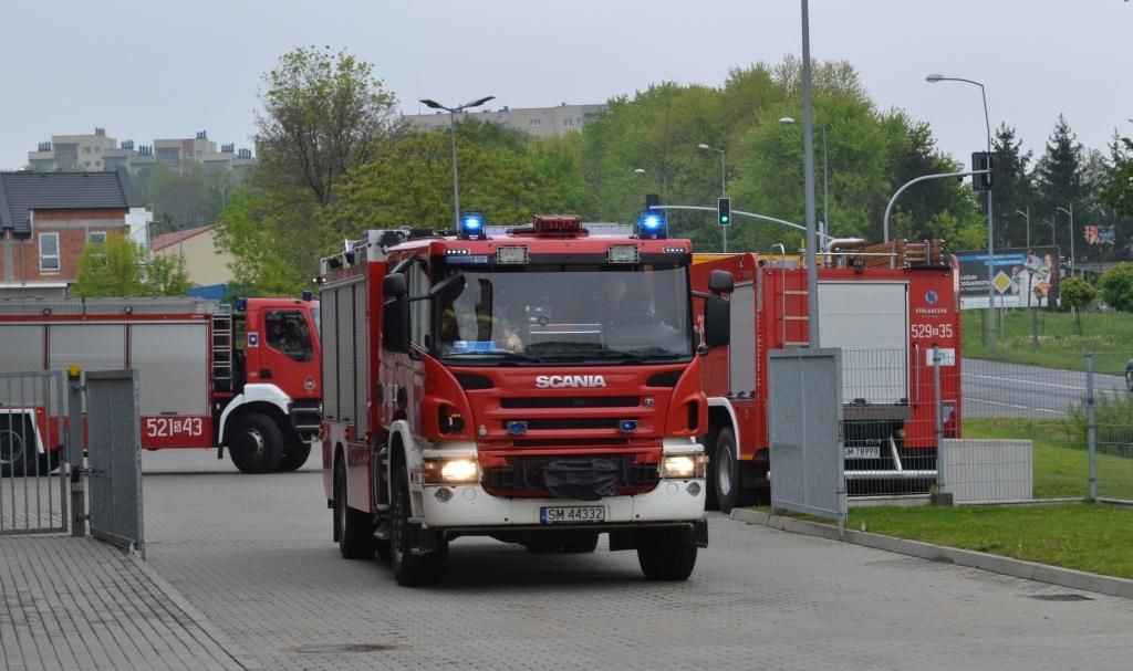 Pożar w warsztacie samochodowym