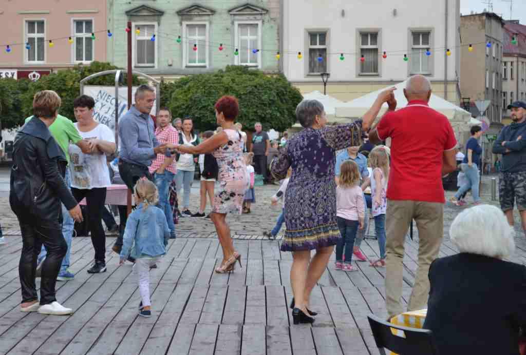 Potańcówka na Rynku w rytmie rock